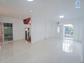 *****บ้านเดี่ยวมือสองนครปฐม โครงการ อิมเมจ เพลส พุทธมณฑลสาย4 เนื้อที่กว้างมากถึง 57.1 ตร.ว. ฟังก์ชัน 3 ห้องนอน 2 ห้องน้ำ 2 ที่จอดรถ บ้านสวยแต่งใหม่พร้อมเข้าอยู่ บนทำเลติดถนนพุทธมณฑล สาย4 เชื่อมต่อถนนพุทธมณฑล สาย3, ถนนเพชรเกษม ใกล้จุดขึ้นทางด่วน "ประจิมรัถยา"