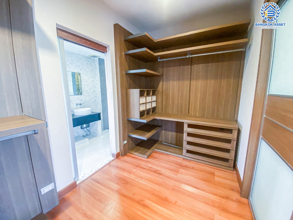 *****บ้านเดี่ยวมือสองนนทบุรี โครงการ คาซ่าวิลล์ ราชพฤกษ์-แจ้งวัฒนะ หลังมุม เนื้อที่กว้างขวางถึง 89.2 ตร.ว. ฟังก์ชัน 3 ห้องนอน 3 ห้องน้ำ 2 ที่จอดรถ บ้านสวยพร้อมอยู่ แถมฟรี! 5 เครื่องปรับอากาศ บนทำเลติดถนนราชพฤกษ์ ใกล้รถไฟฟ้าสายสีม่วง "สถานีบางรักน้อยท่าอิฐ" และทางด่วน "แจ้งวัฒนะ"