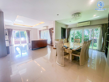 *****บ้านเดี่ยวมือสองนนทบุรี โครงการ คาซ่าวิลล์ ราชพฤกษ์-แจ้งวัฒนะ หลังมุม เนื้อที่กว้างขวางถึง 89.2 ตร.ว. ฟังก์ชัน 3 ห้องนอน 3 ห้องน้ำ 2 ที่จอดรถ บ้านสวยพร้อมอยู่ แถมฟรี! 5 เครื่องปรับอากาศ บนทำเลติดถนนราชพฤกษ์ ใกล้รถไฟฟ้าสายสีม่วง "สถานีบางรักน้อยท่าอิฐ" และทางด่วน "แจ้งวัฒนะ"