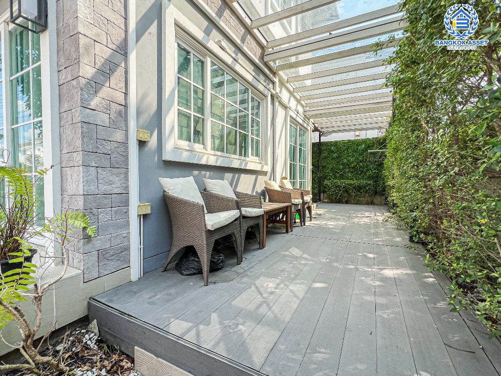 *****บ้านแฝดมือสอง โครงการ โกลเด้น นีโอ2 ลาดพร้าว-เกษตรนวมินทร์ เนื้อที่กว้าง 43.50 ตร.ว. ฟังก์ชัน 4 ห้องนอน 2 ห้องน้ำ 2 ที่จอดรถ บ้านสวยเหมือนใหม่ ตกแต่งหรูหราพร้อมอยู่ บนทำเลเดินทางสะดวก เชื่อมต่อถนนนวมินทร์ ถนนเสรีไทย ถนนกาญจนาภิเษก ใกล้จุดขึ้นทางด่วน "รามอินทรา-อาจณรงค์"