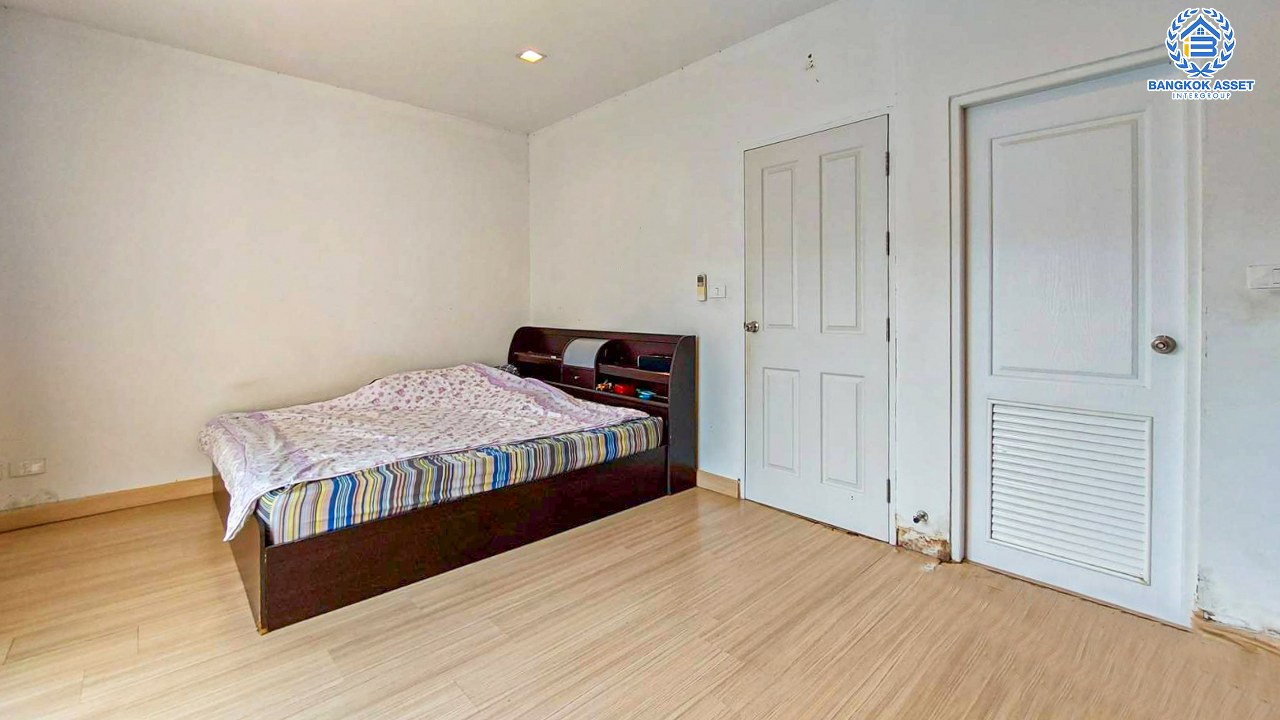 *****ทาวน์เฮ้าส์มือสองนนทบุรี โครงการ พลีโน่ รัตนาธิเบศร์-ชัยพฤกษ์ เนื้อที่กว้าง 24.6 ตร.ว. ฟังก์ชัน 3 ห้องนอน 2 ห้องน้ำ 2 ที่จอดรถ แถมฟรี! 3 เครื่องปรับอากาศ 1 เครื่องทำน้ำอุ่น บนทำเลเชื่อมต่อ ถ.ชัยพฤกษ์, ถ.บางกรวย-ไทรน้อย, ถ.ราชพฤกษ์ ใกล้เซ็นทรัลเวสต์เกต และรถไฟฟ้าสายสีม่วง "สถานีบางพลู"