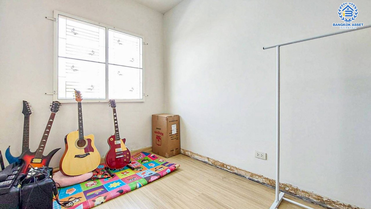 *****ทาวน์เฮ้าส์มือสองนนทบุรี โครงการ พลีโน่ รัตนาธิเบศร์-ชัยพฤกษ์ เนื้อที่กว้าง 24.6 ตร.ว. ฟังก์ชัน 3 ห้องนอน 2 ห้องน้ำ 2 ที่จอดรถ แถมฟรี! 3 เครื่องปรับอากาศ 1 เครื่องทำน้ำอุ่น บนทำเลเชื่อมต่อ ถ.ชัยพฤกษ์, ถ.บางกรวย-ไทรน้อย, ถ.ราชพฤกษ์ ใกล้เซ็นทรัลเวสต์เกต และรถไฟฟ้าสายสีม่วง "สถานีบางพลู"