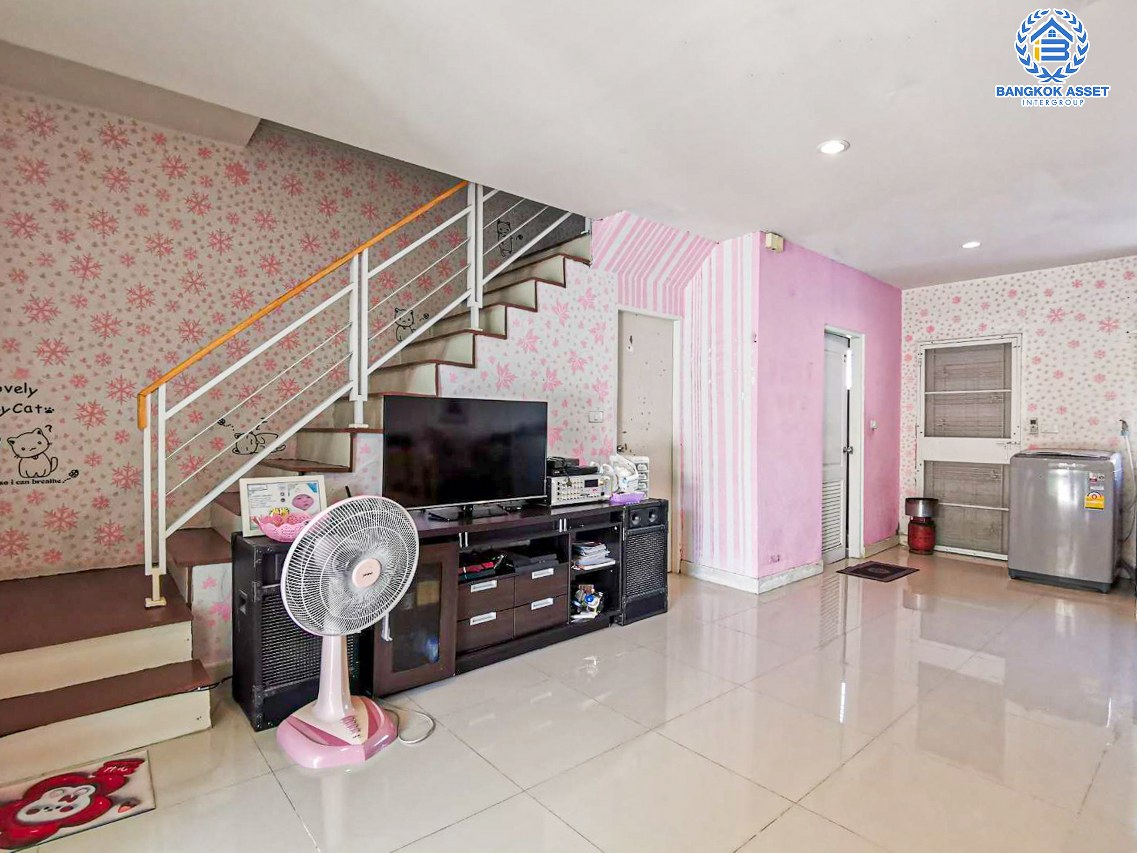 *****ทาวน์เฮ้าส์มือสองนนทบุรี โครงการ พลีโน่ รัตนาธิเบศร์-ชัยพฤกษ์ เนื้อที่กว้าง 24.6 ตร.ว. ฟังก์ชัน 3 ห้องนอน 2 ห้องน้ำ 2 ที่จอดรถ แถมฟรี! 3 เครื่องปรับอากาศ 1 เครื่องทำน้ำอุ่น บนทำเลเชื่อมต่อ ถ.ชัยพฤกษ์, ถ.บางกรวย-ไทรน้อย, ถ.ราชพฤกษ์ ใกล้เซ็นทรัลเวสต์เกต และรถไฟฟ้าสายสีม่วง "สถานีบางพลู"