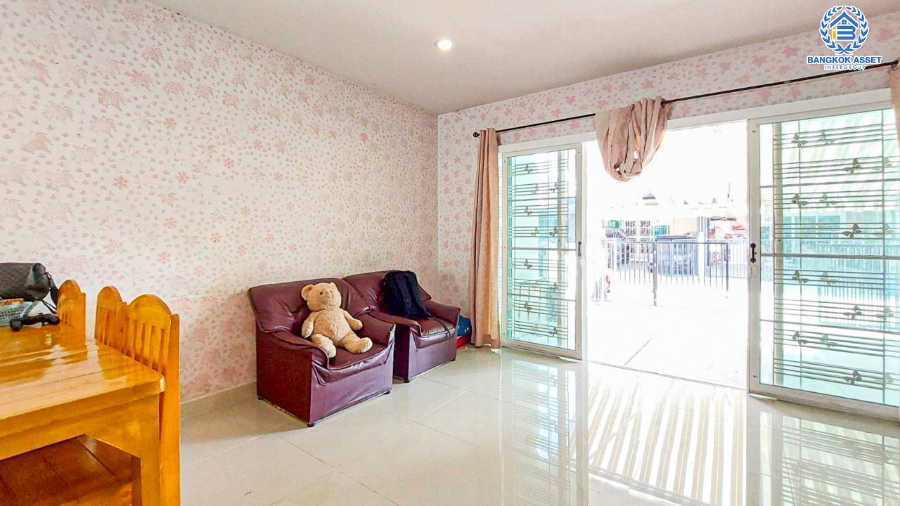 *****ทาวน์เฮ้าส์มือสองนนทบุรี โครงการ พลีโน่ รัตนาธิเบศร์-ชัยพฤกษ์ เนื้อที่กว้าง 24.6 ตร.ว. ฟังก์ชัน 3 ห้องนอน 2 ห้องน้ำ 2 ที่จอดรถ แถมฟรี! 3 เครื่องปรับอากาศ 1 เครื่องทำน้ำอุ่น บนทำเลเชื่อมต่อ ถ.ชัยพฤกษ์, ถ.บางกรวย-ไทรน้อย, ถ.ราชพฤกษ์ ใกล้เซ็นทรัลเวสต์เกต และรถไฟฟ้าสายสีม่วง "สถานีบางพลู"