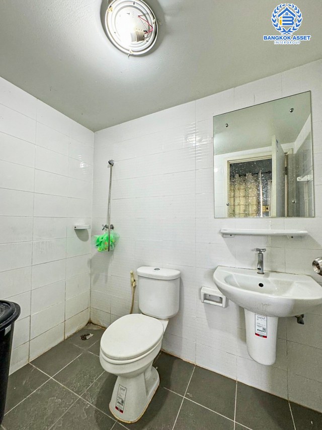 *****ทาวน์เฮ้าส์มือสองนนทบุรี โครงการ พฤกษาวิลล์43 พระราม5-นครอินทร์ หลังมุม! เนื้อที่กว้าง 24.1 ตร.ว. ฟังก์ชัน 3 ห้องนอน 2 ห้องน้ำ 1 ที่จอดรถ แถมฟรี! เครื่องปรับอากาศ, เครื่องทำน้ำอุ่น บนทำเลเดินทางสะดวก เชื่อมต่อ ถนนนครอินทร์, ถนนกาญจนาภิเษก ใกล้วงเวียนพระราม5-ราชพฤกษ์ และทางด่วน "ศรีรัช" จองเลย