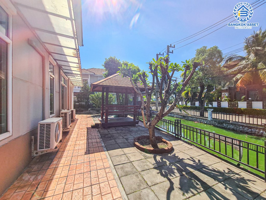 *****บ้านเดี่ยวมือสอง โครงการ มณีรินทร์ เลค แอนด์ พาร์ค ราชพฤกษ์-ติวานนท์ หลังมุม เนื้อที่กว้าง 123.60 ตร.ว. ฟังก์ชัน 4 ห้องนอน 4 ห้องน้ำ 2 ที่จอดรถ บ้านหลังใหญ่ พื้นที่รอบบ้านกว้างขวาง โครงการบนทำเลดี เชื่อมต่อถนนสะพานนนทบุรี-บางบัวทอง ถนนกาญจนาภิเษก ถนนราชพฤกษ์ ถนน345