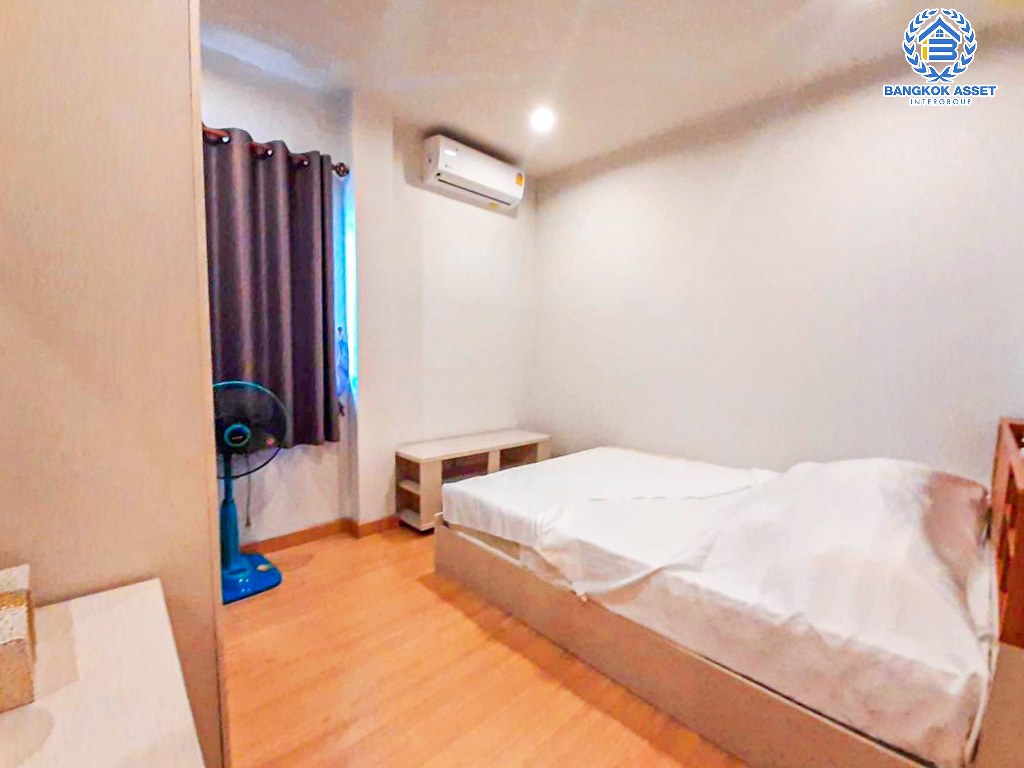 *****ทาวน์เฮ้าส์มือสอง โครงการ ศุภาลัย พลีโม่ กาญจนาภิเษก-ชัยพฤกษ์ เนื้อที่ 26.30 ตร.ว. ฟังก์ชัน 3 ห้องนอน 2 ห้องน้ำ 2 ที่จอดรถ สภาพเหมือนใหม่ ตกแต่งพร้อมเข้าอยู่ โครงการบนทำเลดี เชื่อมต่อถนนกาญจนาภิเษก ใกล้รถไฟฟ้าสายสีม่วง "สถานีคลองบางไผ่" และจุดขึ้นทางด่วน "วงแหวนกาญจนาภิเษก"