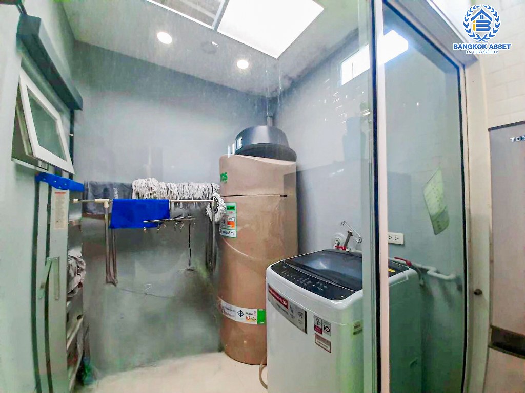 *****ทาวน์เฮ้าส์มือสอง โครงการ ศุภาลัย พลีโม่ กาญจนาภิเษก-ชัยพฤกษ์ เนื้อที่ 26.30 ตร.ว. ฟังก์ชัน 3 ห้องนอน 2 ห้องน้ำ 2 ที่จอดรถ สภาพเหมือนใหม่ ตกแต่งพร้อมเข้าอยู่ โครงการบนทำเลดี เชื่อมต่อถนนกาญจนาภิเษก ใกล้รถไฟฟ้าสายสีม่วง "สถานีคลองบางไผ่" และจุดขึ้นทางด่วน "วงแหวนกาญจนาภิเษก"