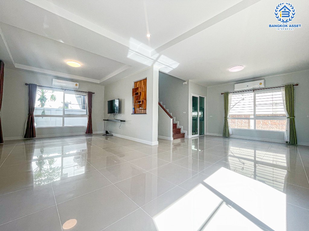 *****บ้านเดี่ยวมือสอง โครงการ ศุภาลัย พาร์ควิลล์ วงแหวน-ราชพฤกษ์ เนื้อที่กว้าง 67.50 ตร.ว. ฟังก์ชัน 3 ห้องนอน 3 ห้องน้ำ 2 ที่จอดรถ บ้านสภาพดีเยี่ยม พร้อมเข้าอยู่ บนทำเลเดินทางสะดวก เชื่อมต่อถนนสะพานนนทบุรีบางบัวทอง ถนนกาญจนาภิเษก ถนนราชพฤกษ์  ใกล้ห้างสรรพสินค้าเซ็นทรัลเวสต์เกต