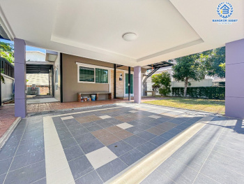 *****บ้านเดี่ยวมือสอง โครงการ ศุภาลัย พาร์ควิลล์ วงแหวน-ราชพฤกษ์ เนื้อที่กว้าง 67.50 ตร.ว. ฟังก์ชัน 3 ห้องนอน 3 ห้องน้ำ 2 ที่จอดรถ บ้านสภาพดีเยี่ยม พร้อมเข้าอยู่ บนทำเลเดินทางสะดวก เชื่อมต่อถนนสะพานนนทบุรีบางบัวทอง ถนนกาญจนาภิเษก ถนนราชพฤกษ์  ใกล้ห้างสรรพสินค้าเซ็นทรัลเวสต์เกต