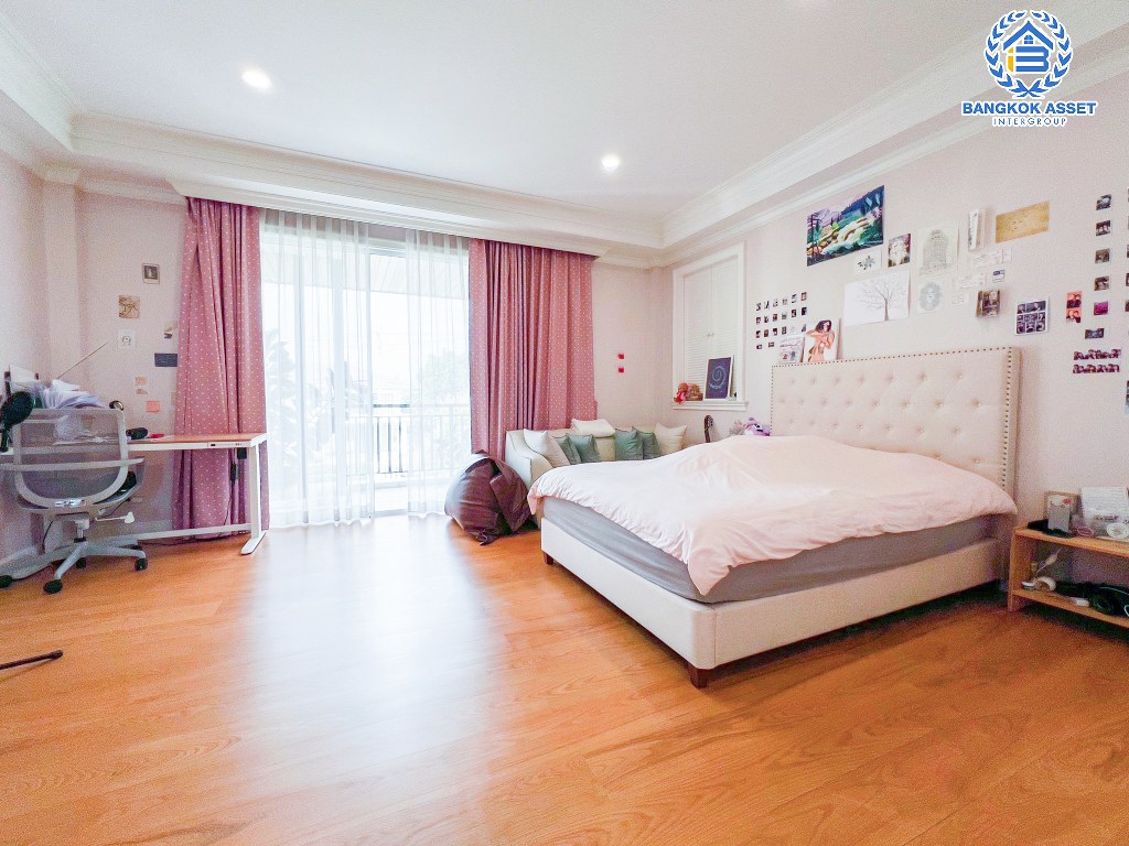 *****บ้านเดี่ยวมือสอง โครงการ ณุศาศิริ ซิตี้ พระราม2-กรีนเนอรี่ พระราม2 เนื้อที่ 240.50 ตร.ว. ฟังก์ชัน 4 ห้องนอน 4 ห้องน้ำ 4 ที่จอดรถ ภายในสภาพดี บิ้วอินท์พร้อมอยู่ ฟรี! เครื่องปรับอากาศ บนทำเลดี เชื่อมต่อถนนพระราม2 ถนนกาญจนาภิเษก ถนนเอกชัย ใกล้ห้างสรรพสินค้าเซ็นทรัล พระราม2