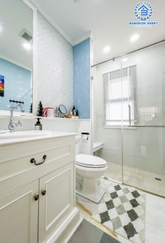 *****บ้านเดี่ยวมือสอง โครงการ ณุศาศิริ ซิตี้ พระราม2-กรีนเนอรี่ พระราม2 เนื้อที่ 240.50 ตร.ว. ฟังก์ชัน 4 ห้องนอน 4 ห้องน้ำ 4 ที่จอดรถ ภายในสภาพดี บิ้วอินท์พร้อมอยู่ ฟรี! เครื่องปรับอากาศ บนทำเลดี เชื่อมต่อถนนพระราม2 ถนนกาญจนาภิเษก ถนนเอกชัย ใกล้ห้างสรรพสินค้าเซ็นทรัล พระราม2