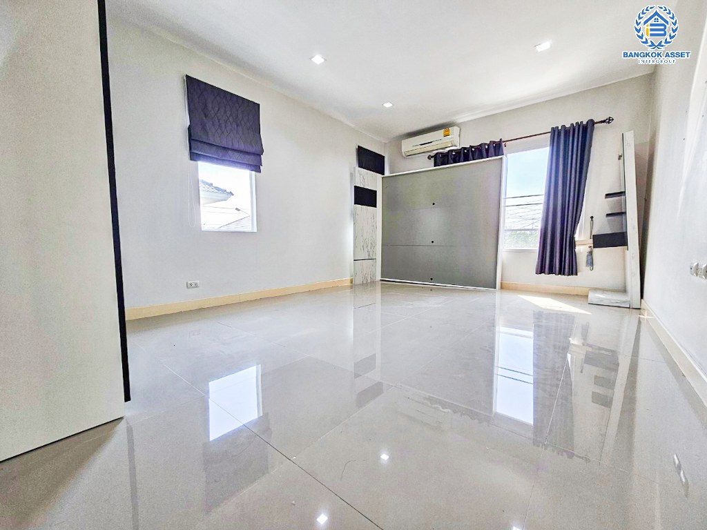 *****บ้านเดี่ยวมือสอง โครงการ เพอร์เฟคพาร์ค พระราม5-ราชพฤกษ์ เนื้อที่ 50 ตร.ว. ฟังก์ชัน 4 ห้องนอน 2 ห้องน้ำ 2 ที่จอดรถ บ้านกว้างขวาง ภายในสภาพดีเยี่ยม การเดินทางสะดวก บนทำเลโซนเมือง ติดถนนราชพฤกษ์ ใกล้โครงการรถไฟฟ้าสายสีม่วง "สถานีตลาดบางใหญ่" และจุดขึ้นทางด่วน "ศรีรัช"