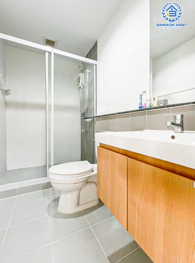 *****ทาวน์เฮ้าส์มือสองสมุทรปราการ โครงการ อารียา เดอะคัลเลอร์เลชเชอร์ บางนา เนื้อที่ 17.5 ตร.ว. ฟังก์ชัน 3 ห้องนอน 2 ห้องน้ำ บ้านสภาพดี ต่อเติมเต็ม พร้อมเข้าอยู่ บนทำเลใกล้สนามบินสุวรรณภูมิ และจุดขึ้นทางด่วน "บูรพาวิถี" เชื่อมต่อถนนบางนา-ตราด, ถนนเทพารักษ์ ในราคาถูกสุดในโครงการ