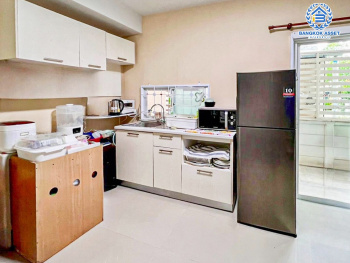 *****ทาวน์เฮ้าส์มือสองสมุทรปราการ โครงการ อารียา เดอะคัลเลอร์เลชเชอร์ บางนา เนื้อที่ 17.5 ตร.ว. ฟังก์ชัน 3 ห้องนอน 2 ห้องน้ำ บ้านสภาพดี ต่อเติมเต็ม พร้อมเข้าอยู่ บนทำเลใกล้สนามบินสุวรรณภูมิ และจุดขึ้นทางด่วน "บูรพาวิถี" เชื่อมต่อถนนบางนา-ตราด, ถนนเทพารักษ์ ในราคาถูกสุดในโครงการ