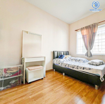 *****ทาวน์เฮ้าส์มือสองสมุทรปราการ โครงการ อารียา เดอะคัลเลอร์เลชเชอร์ บางนา เนื้อที่ 17.5 ตร.ว. ฟังก์ชัน 3 ห้องนอน 2 ห้องน้ำ บ้านสภาพดี ต่อเติมเต็ม พร้อมเข้าอยู่ บนทำเลใกล้สนามบินสุวรรณภูมิ และจุดขึ้นทางด่วน "บูรพาวิถี" เชื่อมต่อถนนบางนา-ตราด, ถนนเทพารักษ์ ในราคาถูกสุดในโครงการ