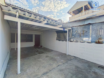 *****ทาวน์เฮ้าส์มือสองนนทบุรี หมู่บ้าน ประชานิเวศน์3 สามัคคี เนื้อที่กว้าง 21 ตร.ว. ฟังก์ชัน 2 ห้องนอน 2 ห้องน้ำ 1 ที่จอดรถ บ้านสภาพดี พร้อมเข้าอยู่ บนทำเลเดินทางสะดวก เชื่อมต่อถนนงามวงศ์วาน ใกล้ทางด่วน "ศรีรัช" และรถไฟฟ้าสายสีม่วง "สถาศูนย์ราชการนนทบุรี" เพียง 15 นาทีเท่านั้น!