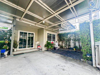 *****ทาวน์เฮ้าส์มือสอง โครงการ เดอะวิลเลจ กาญจนาภิเษก-ราชพฤกษ์2 หลังมุม เนื้อที่ 37.70 ตร.ว. ฟังก์ชัน 3 ห้องนอน 2 ห้องน้ำ บ้านสภาพดีเยี่ยม โครงการบนทำเลดี เชื่อมต่อถนนกาญจนาภิเษก ถนนบางกรวย-ไทรน้อย ถนนบางบัวทอง-สุพรรณบุรี ใกล้รถไฟฟ้าสายสีม่วง "สถานีคลองบางไผ่"