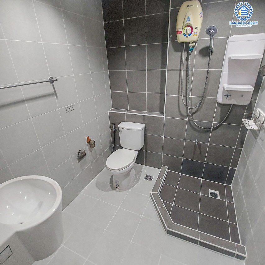 *****ทาวน์เฮ้าส์มือสองนนทบุรี โครงการ พลีโน่ รัตนาธิเบศร์-ชัยพฤกษ์ เนื้อที่ 20.6 ตร.ว. ฟังก์ชัน 3 ห้องนอน 2 ห้องน้ำ 2 ที่จอดรถ บ้านสภาพพร้อมเข้าอยู่ ไม่เคยเข้าอยู่ บนทำเลเชื่อมต่อ ถ.ชัยพฤกษ์, ถ.บางกรวย-ไทรน้อย, ถ.ราชพฤกษ์ ใกล้รถไฟฟ้าสายสีม่วง "สถานีบางพลู" และทางด่วน "ศรีรัช" ในราคาสุดคุ้ม!