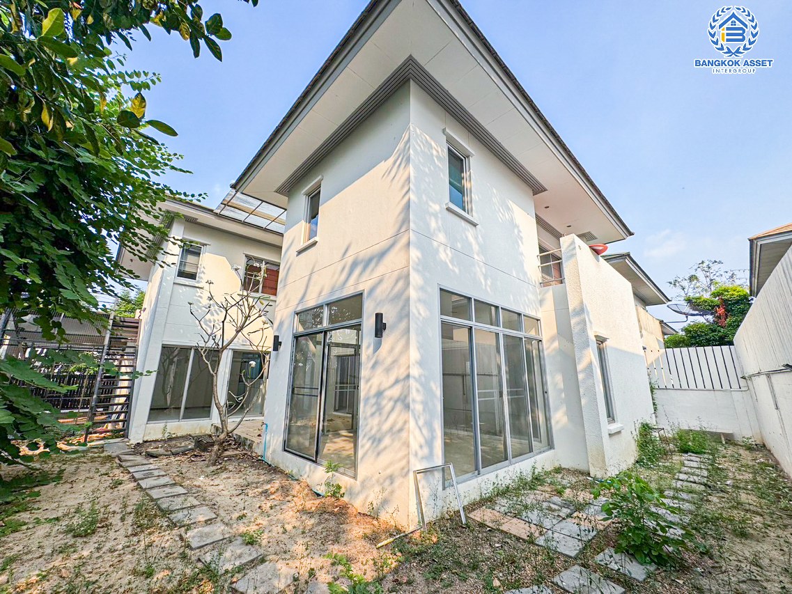 *****บ้านเดี่ยวมือสองนนทบุรี โครงการ โนเบิล ทารา งามวงศ์วาน เนื้อที่กว้างขวางถึง 88.1 ตร.ว. ฟังก์ชัน 4 ห้องนอน 4 ห้องน้ำ 2 ที่จอดรถ บ้านพื้นที่กว้างขวาง แถมฟรี! 5 เครื่องปรับอากาศ, 4 เครื่องทำน้ำอุ่น ฯลฯ บนทำเลใจกลางเมือง ใกล้รถไฟฟ้าสายสีม่วง "สถานีบางกระสอ" และทางด่วน "ศรีรัช"