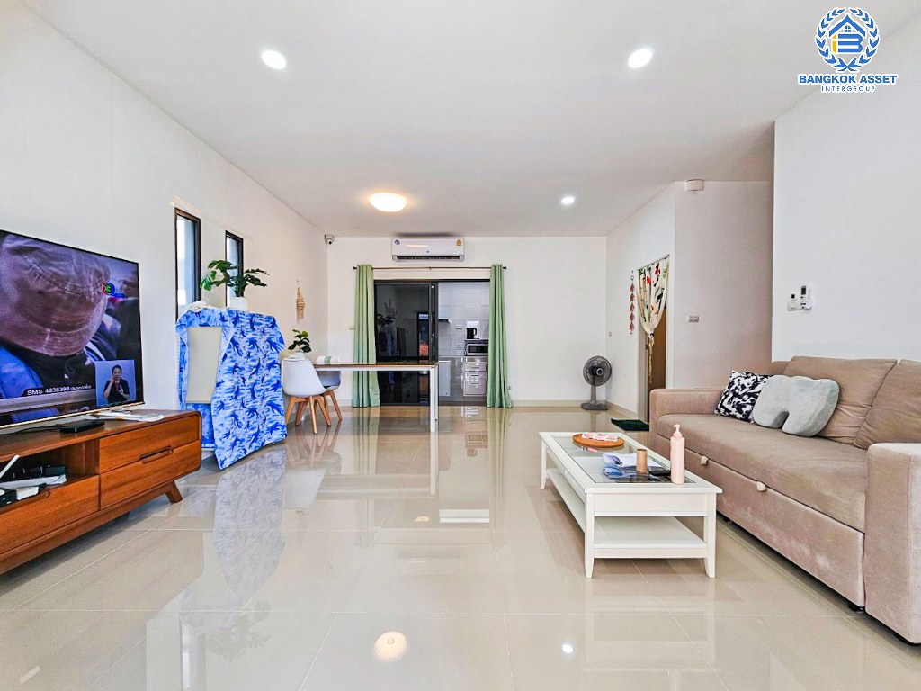 *****ทาวน์โฮม 3 ชั้นมือสอง โครงการ ธนาคลัสเตอร์ ราชพฤกษ์-สถานีบางพลู เนื้อที่ 21.20 ตร.ว. ฟังก์ชัน 3 ห้องนอน 3 ห้องน้ำ 2 ที่จอดรถ บ้านเหมือนใหม่ ภายในกว้างตอบโจทย์ทุกครอบครัว โครงการบนทำเลเดินทางสะดวก เชื่อมต่อถนนรัตนาธิเบศร์ ถนนกาญจนาภิเษก ถนนคลองถนน ใกล้รถไฟฟ้าสายสีม่วง "สถานีบางพลู"