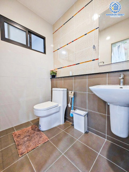 *****ทาวน์โฮม 3 ชั้นมือสอง โครงการ ธนาคลัสเตอร์ ราชพฤกษ์-สถานีบางพลู เนื้อที่ 21.20 ตร.ว. ฟังก์ชัน 3 ห้องนอน 3 ห้องน้ำ 2 ที่จอดรถ บ้านเหมือนใหม่ ภายในกว้างตอบโจทย์ทุกครอบครัว โครงการบนทำเลเดินทางสะดวก เชื่อมต่อถนนรัตนาธิเบศร์ ถนนกาญจนาภิเษก ถนนคลองถนน ใกล้รถไฟฟ้าสายสีม่วง "สถานีบางพลู"