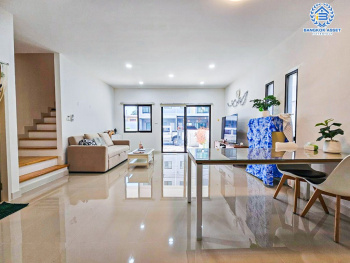 *****ทาวน์โฮม 3 ชั้นมือสอง โครงการ ธนาคลัสเตอร์ ราชพฤกษ์-สถานีบางพลู เนื้อที่ 21.20 ตร.ว. ฟังก์ชัน 3 ห้องนอน 3 ห้องน้ำ 2 ที่จอดรถ บ้านเหมือนใหม่ ภายในกว้างตอบโจทย์ทุกครอบครัว โครงการบนทำเลเดินทางสะดวก เชื่อมต่อถนนรัตนาธิเบศร์ ถนนกาญจนาภิเษก ถนนคลองถนน ใกล้รถไฟฟ้าสายสีม่วง "สถานีบางพลู"