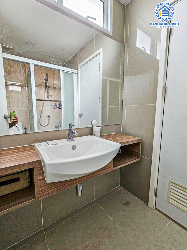 *****ทาวน์เฮ้าส์มือสองนนทบุรี โครงการ พฤกษาวิลล์98 บางกรวย-ไทรน้อย หลังมุม เนื้อที่กว้าง 23 ตร.ว. ฟังก์ชัน 2 ห้องนอน 2 ห้องน้ำ 1 ที่จอดรถ บ้านสภาพดี แถมฟรี! 3 เครื่องปรับอากาศ บนทำเลเดินทางสะดวก เชื่อมต่อถนนนครอินทร์, ถนนราชพฤกษ์ ใกล้จุดขึ้นทางด่วน "ศรีรัช" จองด่วน!