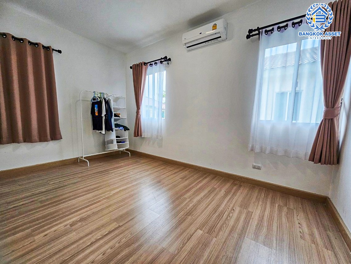 *****ทาวน์เฮ้าส์มือสองนนทบุรี โครงการ พฤกษาวิลล์98 บางกรวย-ไทรน้อย หลังมุม เนื้อที่กว้าง 23 ตร.ว. ฟังก์ชัน 2 ห้องนอน 2 ห้องน้ำ 1 ที่จอดรถ บ้านสภาพดี แถมฟรี! 3 เครื่องปรับอากาศ บนทำเลเดินทางสะดวก เชื่อมต่อถนนนครอินทร์, ถนนราชพฤกษ์ ใกล้จุดขึ้นทางด่วน "ศรีรัช" จองด่วน!