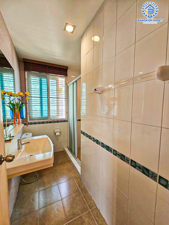 *****บ้านเดี่ยวมือสอง โครงการ คาซ่าวิลล์1 ราชพฤกษ์-รัตนาธิเบศร์ เนื้อที่ 50.40 ตร.ว. ฟังก์ชัน 3 ห้องนอน 3 ห้องน้ำ 2 ที่จอดรถ บ้านสภาพดีเยี่ยมพร้อมอยู่ ฟรี! เครื่องปรับอากาศ โครงการบนทำเลดี เชื่อมต่อถนนราชพฤกษ์ ถนนรัตนาธิเบศร์ ถนนชัยพฤกษ์ ใกล้รถไฟฟ้าสายสีม่วง "สถานีบางรักน้อยท่าอิฐ"