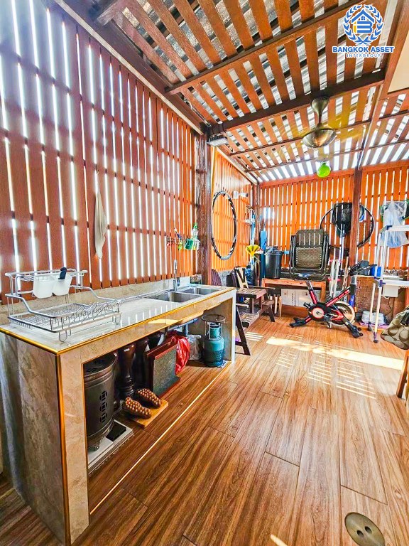 *****บ้านเดี่ยวมือสอง โครงการ คาซ่าวิลล์1 ราชพฤกษ์-รัตนาธิเบศร์ เนื้อที่ 50.40 ตร.ว. ฟังก์ชัน 3 ห้องนอน 3 ห้องน้ำ 2 ที่จอดรถ บ้านสภาพดีเยี่ยมพร้อมอยู่ ฟรี! เครื่องปรับอากาศ โครงการบนทำเลดี เชื่อมต่อถนนราชพฤกษ์ ถนนรัตนาธิเบศร์ ถนนชัยพฤกษ์ ใกล้รถไฟฟ้าสายสีม่วง "สถานีบางรักน้อยท่าอิฐ"