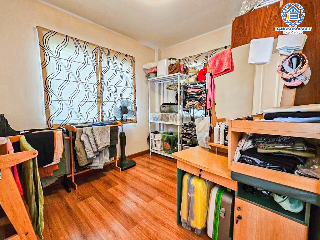 *****บ้านเดี่ยวมือสอง โครงการ คาซ่าวิลล์1 ราชพฤกษ์-รัตนาธิเบศร์ เนื้อที่ 50.40 ตร.ว. ฟังก์ชัน 3 ห้องนอน 3 ห้องน้ำ 2 ที่จอดรถ บ้านสภาพดีเยี่ยมพร้อมอยู่ ฟรี! เครื่องปรับอากาศ โครงการบนทำเลดี เชื่อมต่อถนนราชพฤกษ์ ถนนรัตนาธิเบศร์ ถนนชัยพฤกษ์ ใกล้รถไฟฟ้าสายสีม่วง "สถานีบางรักน้อยท่าอิฐ"