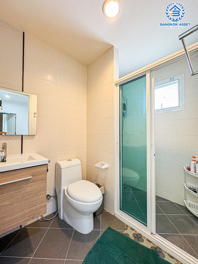 *****บ้านเดี่ยวมือสองนนทบุรี โครงการ ดีซิโอ้ ราชพฤกษ์ หลังมุม! เนื้อที่กว้าง 55.4 ตร.ว. ฟังก์ชัน 3 ห้องนอน 3 ห้องน้ำ 2 ที่จอดรถ บ้านสวย พร้อมเข้าอยู่ แถมฟรี! 4 เครื่องปรับอากาศ บนทำเลเดินทางสะดวก เชื่อมต่อถนนรัตนาธิเบศร์ ใกล้รถไฟฟ้าสายสีม่วง "สถานีบางรักใหญ่"ในราคาสุดคุ้ม!