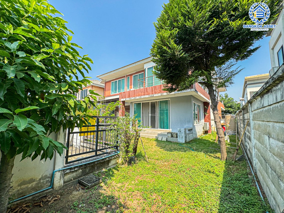 *****บ้านเดี่ยวมือสองนนทบุรี โครงการ ดีซิโอ้ ราชพฤกษ์ หลังมุม! เนื้อที่กว้าง 55.4 ตร.ว. ฟังก์ชัน 3 ห้องนอน 3 ห้องน้ำ 2 ที่จอดรถ บ้านสวย พร้อมเข้าอยู่ แถมฟรี! 4 เครื่องปรับอากาศ บนทำเลเดินทางสะดวก เชื่อมต่อถนนรัตนาธิเบศร์ ใกล้รถไฟฟ้าสายสีม่วง "สถานีบางรักใหญ่"ในราคาสุดคุ้ม!