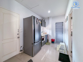 *****บ้านเดี่ยวมือสองนนทบุรี โครงการ ดีซิโอ้ ราชพฤกษ์ หลังมุม! เนื้อที่กว้าง 55.4 ตร.ว. ฟังก์ชัน 3 ห้องนอน 3 ห้องน้ำ 2 ที่จอดรถ บ้านสวย พร้อมเข้าอยู่ แถมฟรี! 4 เครื่องปรับอากาศ บนทำเลเดินทางสะดวก เชื่อมต่อถนนรัตนาธิเบศร์ ใกล้รถไฟฟ้าสายสีม่วง "สถานีบางรักใหญ่"ในราคาสุดคุ้ม!