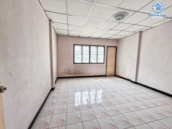 *****ทาวน์เฮ้าส์มือสองนนทบุรี โครงการ บางใหญ่ซิตี้ กาญจนาภิเษก เนื้อที่ 18 ตร.ว. ฟังก์ชัน 2 ห้องนอน 2 ห้องน้ำ 1 ที่จอดรถ บ้านสภาพดี บนทำเลใกล้รถไฟฟ้าสายสีม่วง "สถานีตลาดบางใหญ่" เพียง 700 เมตร เชื่อมต่อถนนกาญจนาภิเษก, ถนนรัตนาธิเบศร์ และใกล้เซ็นทรัลเวสต์เกต