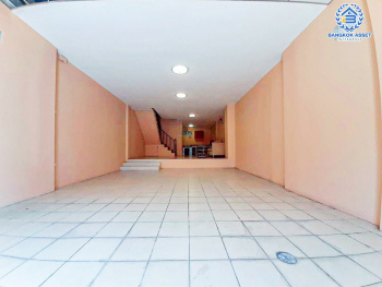 *****ทาวน์เฮ้าส์ 2 ชั้นมือสองปทุมธานี หมู่บ้าน สวัสดี สายไหม-หทัยราษฎร์ เนื้อที่กว้าง 20 ตร.ว. ฟังก์ชัน 3 ห้องนอน 2 ห้องน้ำ บ้านต่อเติมครบครัน บนทำเลดี เชื่อมต่อถนนหทัยราษฎร์, ถนนลำลูกกา ใกล้รถไฟฟ้าสายสีเขียว "สถานีคูคต" และจุดขึ้นทางด่วน "รามอินทรา-อาจณรงค์" ในราคาสุดคุ้ม!