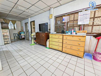 *****บ้านเดี่ยวมือสอง ซอยงามวงศ์วาน (งามวงศ์วาน 55) เนื้อที่ 62 ตร.ว. ฟังก์ชัน 5 ห้องนอน 2 ห้องน้ำ ได้พื้นที่ใช้สอยกว้าง ขายพร้อมห้องเช่า 18 ห้อง โครงการบนทำเลเดินทางสะดวก เชื่อมต่อถนนงามวงศ์วาน ถนนประชาชื่น ถนนวิภาวดี-รังสิต ใกล้รถไฟฟ้าสายสีแดง "สถานีบางเขน" และจุดขึ้นทางด่วน "งามวงศ์วาน"