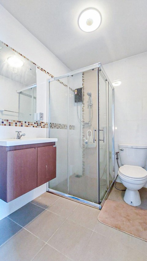 *****ทาวน์เฮ้าส์มือสองนนทบุรี โครงการ วิลเลตไลท์ ราชพฤกษ์-ปิ่นเกล้า เนื้อที่เกือบ 17 ตร.ว. ฟังก์ชัน 3 ห้องนอน 3 ห้องน้ำ 1 ที่จอดรถ แถมฟรี! 4 เครื่องปรับอากาศ 1 เครื่องทำน้ำอุ่น ฯลฯ บนทำเลดี เชื่อมต่อ ถ.กาญจนาภิเษก, ถ.ราชพฤกษ์, ถ.นครอินทร์ ใกล้รถไฟฟ้าสายสีแดง "สถานีตลิ่งชัน" และทางด่วน "ศรีรัช"