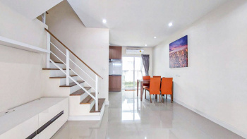 *****ทาวน์เฮ้าส์มือสองนนทบุรี โครงการ วิลเลตไลท์ ราชพฤกษ์-ปิ่นเกล้า เนื้อที่เกือบ 17 ตร.ว. ฟังก์ชัน 3 ห้องนอน 3 ห้องน้ำ 1 ที่จอดรถ แถมฟรี! 4 เครื่องปรับอากาศ 1 เครื่องทำน้ำอุ่น ฯลฯ บนทำเลดี เชื่อมต่อ ถ.กาญจนาภิเษก, ถ.ราชพฤกษ์, ถ.นครอินทร์ ใกล้รถไฟฟ้าสายสีแดง "สถานีตลิ่งชัน" และทางด่วน "ศรีรัช"