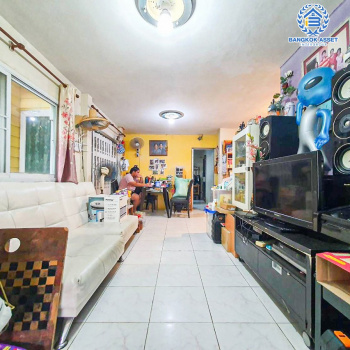 *****บ้านเดี่ยวมือสองนนทบุรี โครงการ คุณาลัย บางใหญ่ เนื้อที่กว้างขวางเกือบ 77 ตร.ว. ฟังก์ชัน 5 ห้องนอน 3 ห้องน้ำ 2 ที่จอดรถ บ้านสภาพสวย บนทำเลเดินทางสะดวก เชื่อมต่อ ถนนกาญจนาภิเษก, ถนนรัตนาธิเบศร์ ใกล้รถไฟฟ้าสายสีม่วง "สถานีคลองบางไผ่" และจุดขึ้นทางด่วน "ศรีรัช"