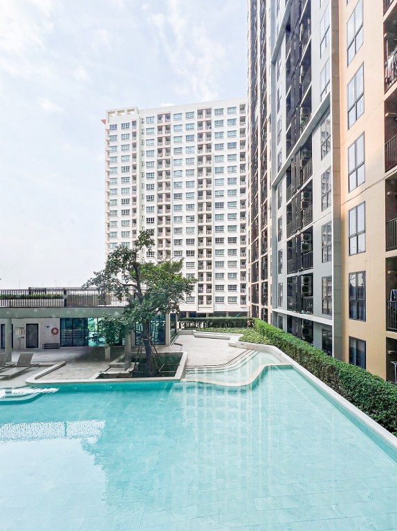 *****คอนโดมิเนียมมือสองกรุงเทพฯ โครงการ พลัมคอนโด ปิ่นเกล้า สเตชั่น พื้นที่ใช้สอย 25.38 ตร.ม. ฟังก์ชัน 1 ห้องนอน 1 ห้องน้ำ ภายในห้องเหมือนใหม่ พร้อมเข้าอยู่ บนทำเลตอบโจทย์ไลฟ์สไตล์คนทำงานในเมือง เชื่อมต่อ ถ.จรัญสนิทวงศ์, ถ.สมเด็จพระปิ่นเกล้า, ถ.ราชวิถี ใกล้รถไฟฟ้าสายสีน้ำเงิน "สถานีบางยี่ขัน"