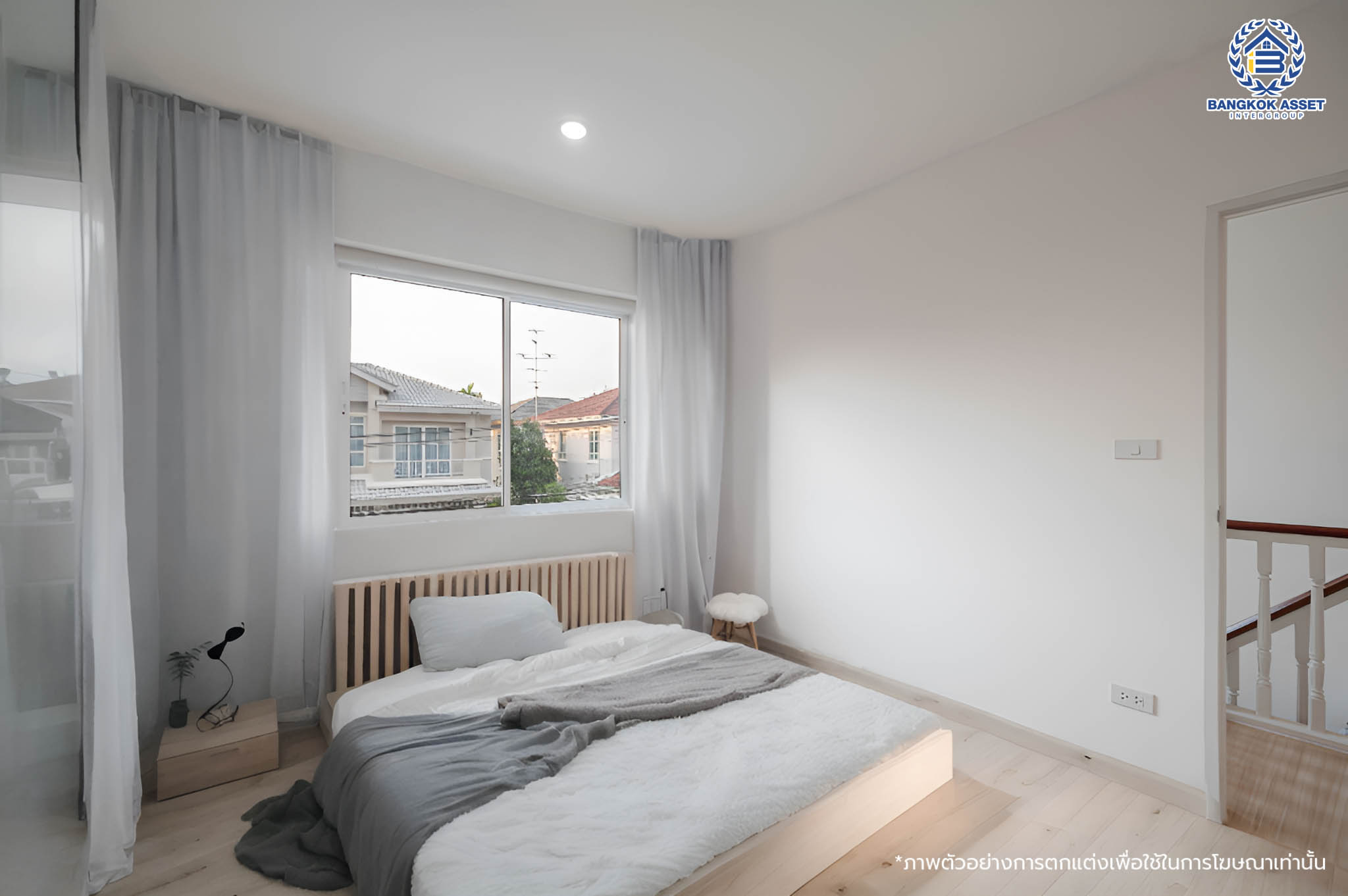 บ้านมือสองตกแต่งใหม่ โครงการ ชัยพฤกษ์ ติวานนท์-ราชพฤกษ์1 เนื้อที่ 56.3 ตร.ว. ฟังก์ชัน 3 ห้องนอน 2 ห้องน้ำ สภาพแวดล้อมดี บนทำเลศักยภาพ หน้าโครงการติดถนนใหญ่ เชื่อมต่อถนนราชพฤกษ์ ใกล้จุดขึ้นทางด่วน "ศรีสมาน" ใกล้ห้าง "เซ็นทรัล เวสต์เกต" และ "โรบินสัน ไลฟ์สไตล์ ศรีสมาน"...