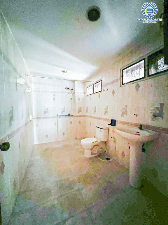 *****บ้านเดี่ยวมือสอง โครงการ ริมน้ำนนนที บางกรวย-ไทรน้อย เนื้อที่ 183 ตร.ว. ฟังก์ชัน 3 ห้องนอน 2 ห้องน้ำ 4 ที่จอดรถ โครงการบนทำเลเดินทางสะดวก เชื่อมต่อถนนชัยพฤกษ์ ถนนกาญจนาภิเษก ใกล้รถไฟฟ้าสายสีม่วง "สถานีตลาดบางใหญ่"