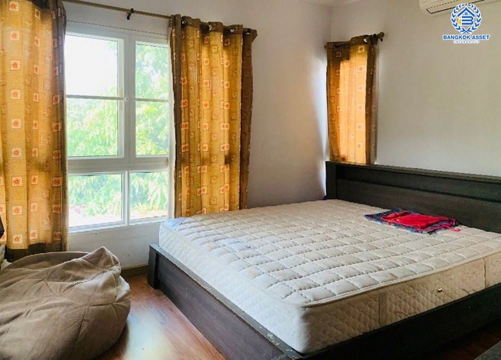 *****บ้านเดี่ยวมือสอง โครงการ กลอรี่เฮ้าส์ พุทธมณฑลสาย3 เนื้อที่ 105.60 ตร.ว. ฟังก์ชัน 3 ห้องนอน 3 ห้องน้ำ 2 ที่จอดรถ บ้านสภาพดีเยี่ยม พร้อมเข้าอยู่ โครงการบนทำเลเดินทางสะดวก เชื่อมต่อถนนพุทธมณฑลสาย3 ถนนบรมราชชนนี ถนนวงแหวนกาญจนาภิเษก ใกล้ห้างสรรพสินค้าเซ็นทรัล ศาลายา