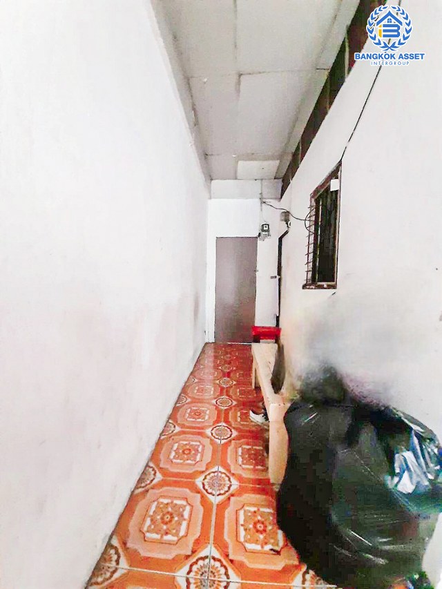 *****ทาวน์โฮมมือสองปทุมธานี หมู่บ้าน ไทยธานี นวนคร เนื้อที่เกือบ 16 ตร.ว. ฟังก์ชัน 3 ห้องนอน 2 ห้องน้ำ บนทำเลใกล้ชุมชน เหมาะแก่การค้าขาย เชื่อมต่อถนนพหลโยธิน, ถนน 347 ใกล้จุดขึ้นทางด่วน "วงแหวนตะวันออก ดอนเมือง-โทลเวย์"