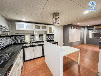 *****บ้านเดี่ยวมือสองปทุมธานี โครงการ ณัฐนันท์โฮม4 กาญจนาภิเษก หลังมุม! เนื้อที่กว้าง 50 ตร.ว. ฟังก์ชัน 3 ห้องนอน 2 ห้องน้ำ 2 ที่จอดรถ บ้านปรับปรุงใหม่ สภาพภายในพร้อมอยู่ บนทำเลดี เชื่อมต่อ ถนนปทุมธานี-บางเลน, ถนนกาญจนาภิเษก, ถนนราชพฤกษ์ ใกล้ตลาดอุดมทรัพย์ และบิ๊กซีลาดหลุมแก้ว ในราคาสุดคุ้ม