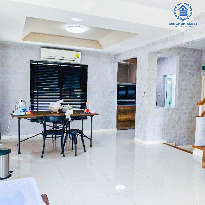 *****บ้านเดี่ยวมือสองสมุทรสาคร โครงการ พฤกษ์ลดา เพชรเกษม-สาย4 เนื้อที่กว้างขวางถึง 60.8 ตร.ว. ฟังก์ชัน 3 ห้องนอน 3 ห้องน้ำ 2 ที่จอดรถ บ้านสภาพสวย พร้อมอยู่ แถมฟรี! 4 เครื่องปรับอากาศ 1 เครื่องทำน้ำอุ่น บนทำเลเชื่อมต่อ ถนนพุทธสาคร, ถนนเพรชเกษม