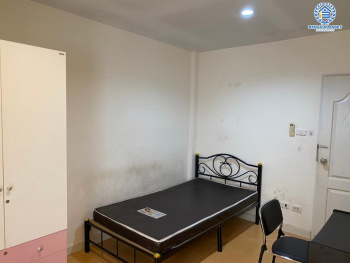 *****ทาวน์เฮ้าส์ 3 ชั้น โครงการ สิรีนพาร์ค2 งามวงศ์วาน เนื้อที่ 18.80 ตร.ว. ฟังก์ชัน 5 ห้องนอน 5 ห้องน้ำ เป็นห้องเช่า 5 ห้อง มีห้องน้ำในตัว ขายพร้อมผู้เช่า โครงการบนทำเลเดินทางสะดวก เชื่อมต่อถนนพิบูลย์สงคราม ถนนวงศ์สว่าง ถนนนครอินทร์ ใกล้รถไฟฟ้าสายสีม่วง "สถานีวงศ์สว่าง" และจุดขึ้นทางด่วน "ศรีรัช"