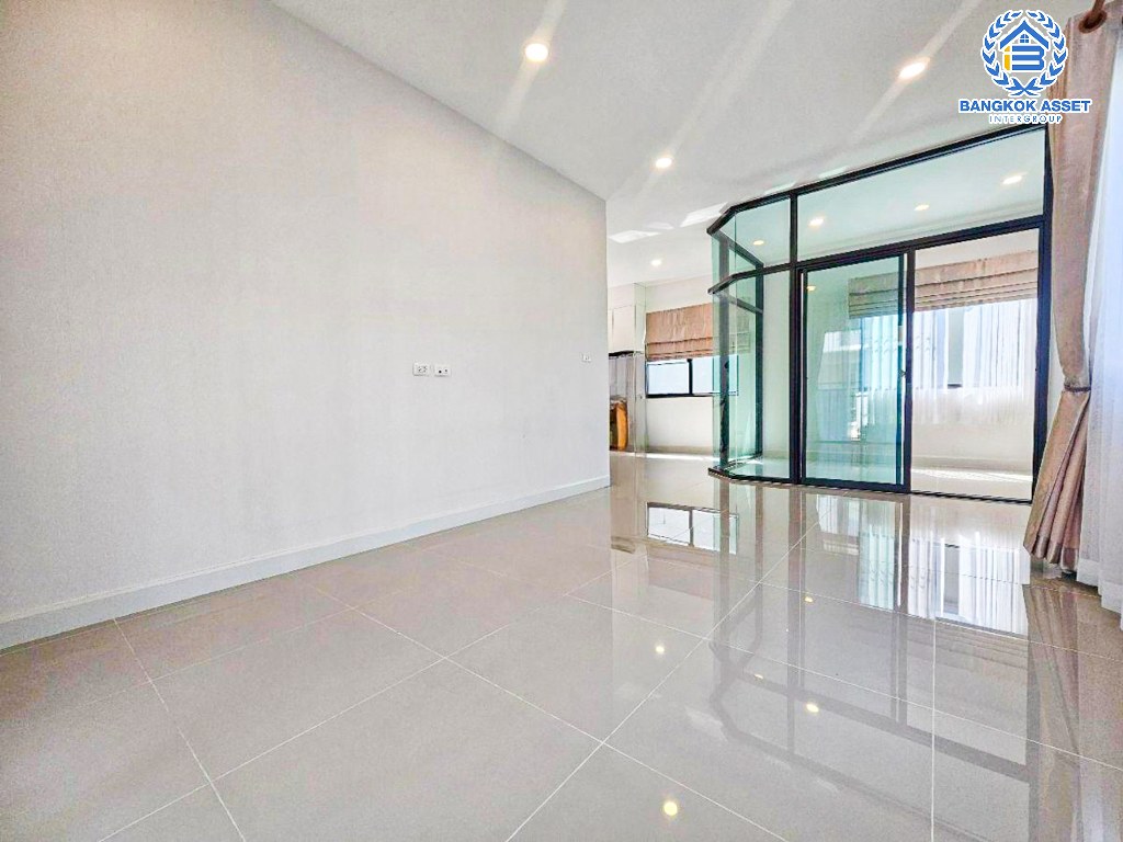 *****บ้านแฝดมือสอง โครงการ เพอร์เฟคพาร์ค แจ้งวัฒนะ เนื้อที่ 36.70 ตร.ว. ฟังก์ชัน 3 ห้องนอน 2 ห้องน้ำ 2 ที่จอดรถ ฟรี! เครื่องปรับอากาศ โครงการบนทำเลใกล้เมือง เชื่อมต่อถนนรัตนาธิเบศร์ ถนนชัยพฤกษ์ ถนนกาญจนาภิเษก ใกล้รถไฟฟ้าสายสีชมพู "สถานีห้าแยกปากเกร็ด" และจุดขึ้นทางด่วน "แจ้งวัฒนะ"